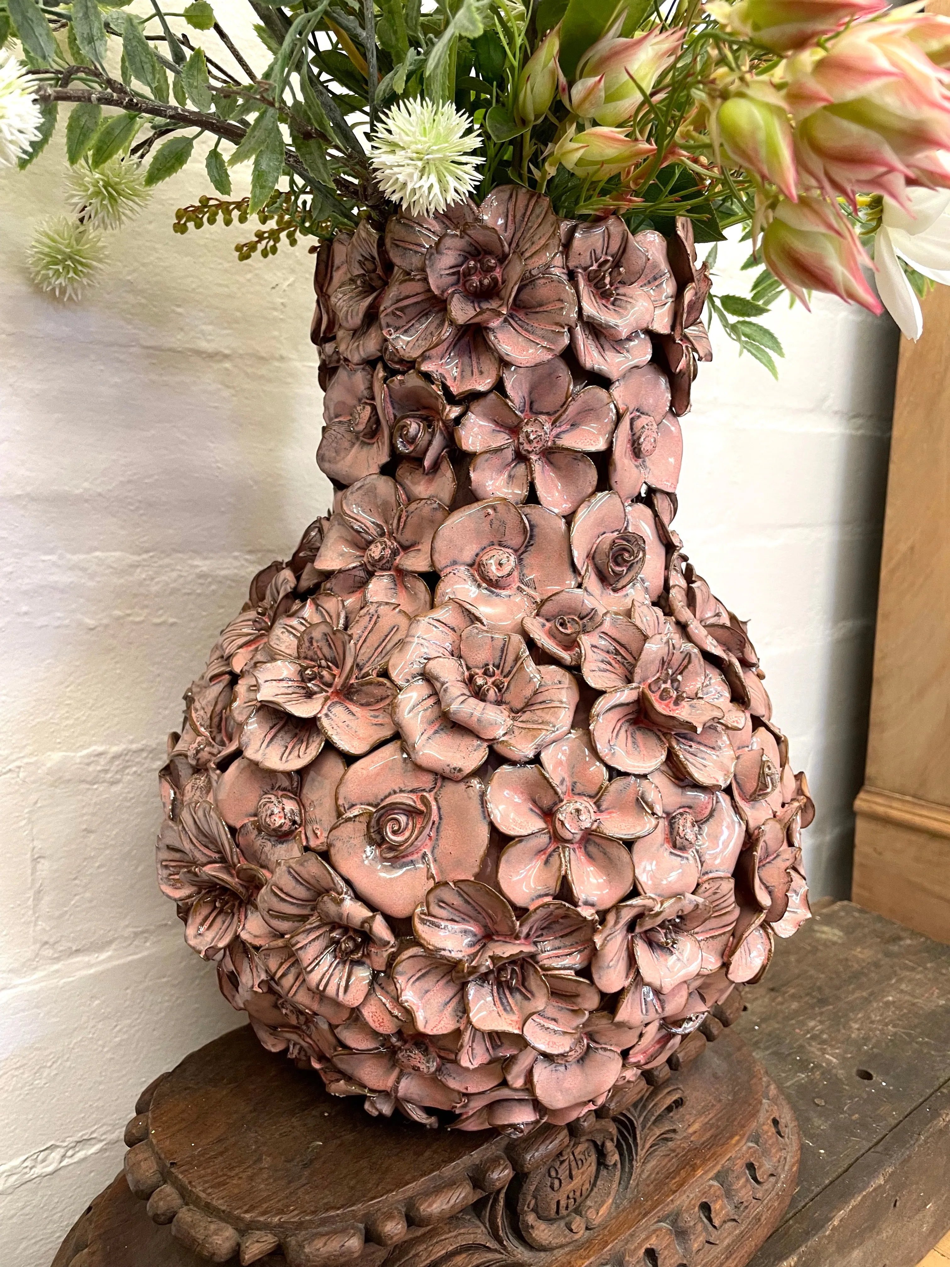 European Ceramic Pink Flowers Vase