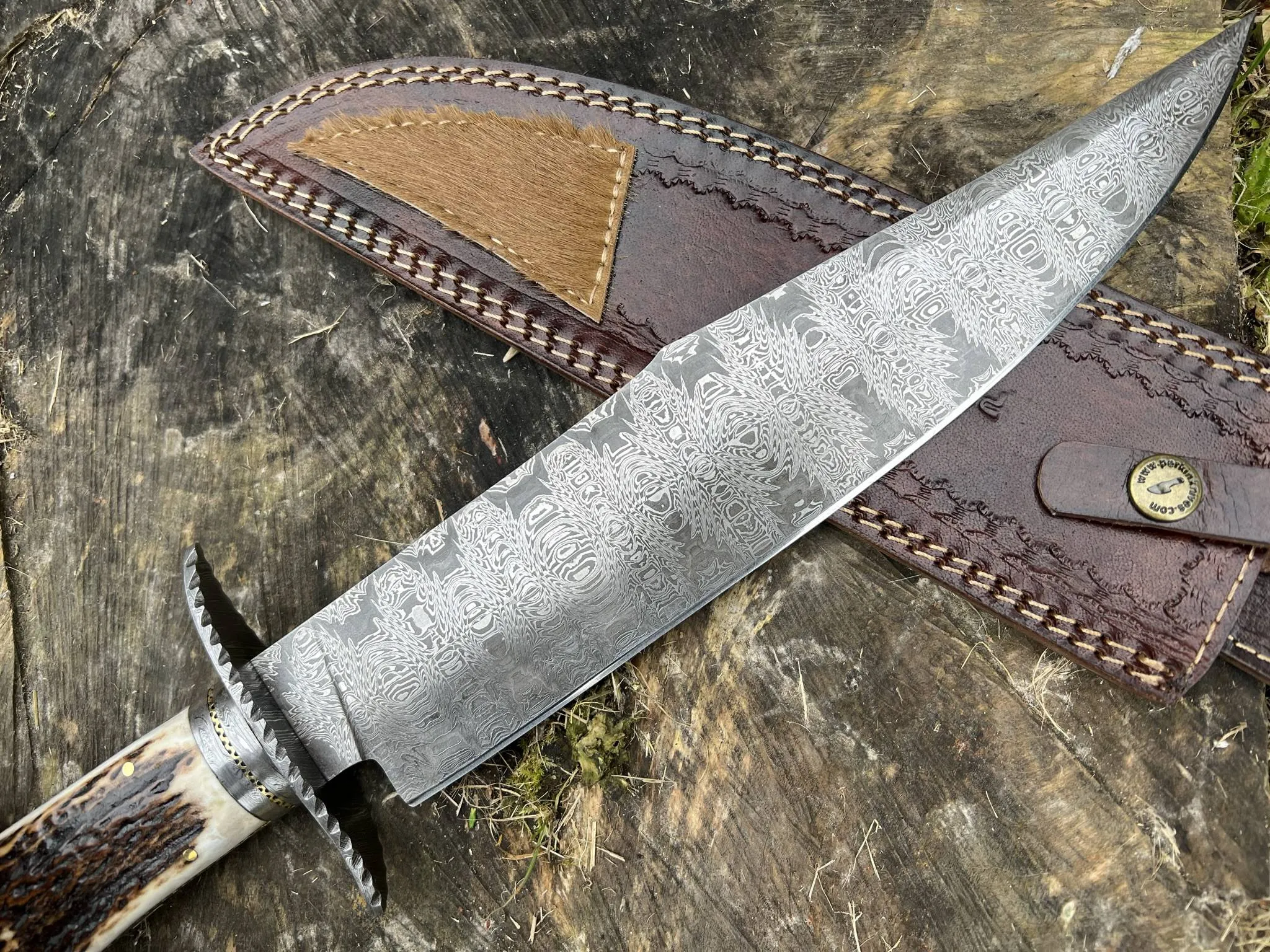 Fixed Blade Hunting Knife Bowie Knife Handmade Stag Antler Handle Unique Pattern One Kind of Handcrafted Hunting Knife